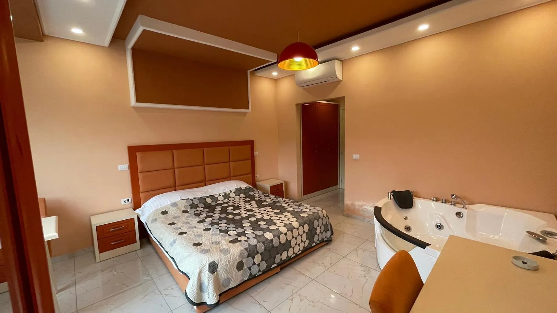 Hotel Kthella Resort Rreshen