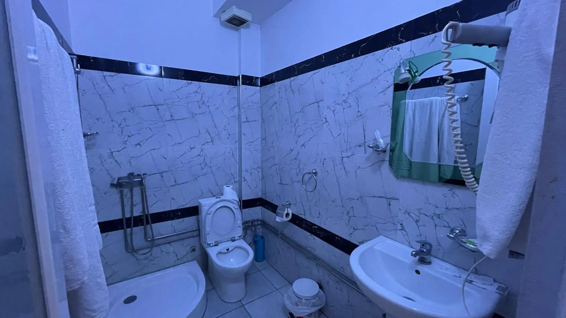Hotel Kthella Resort Rreshen