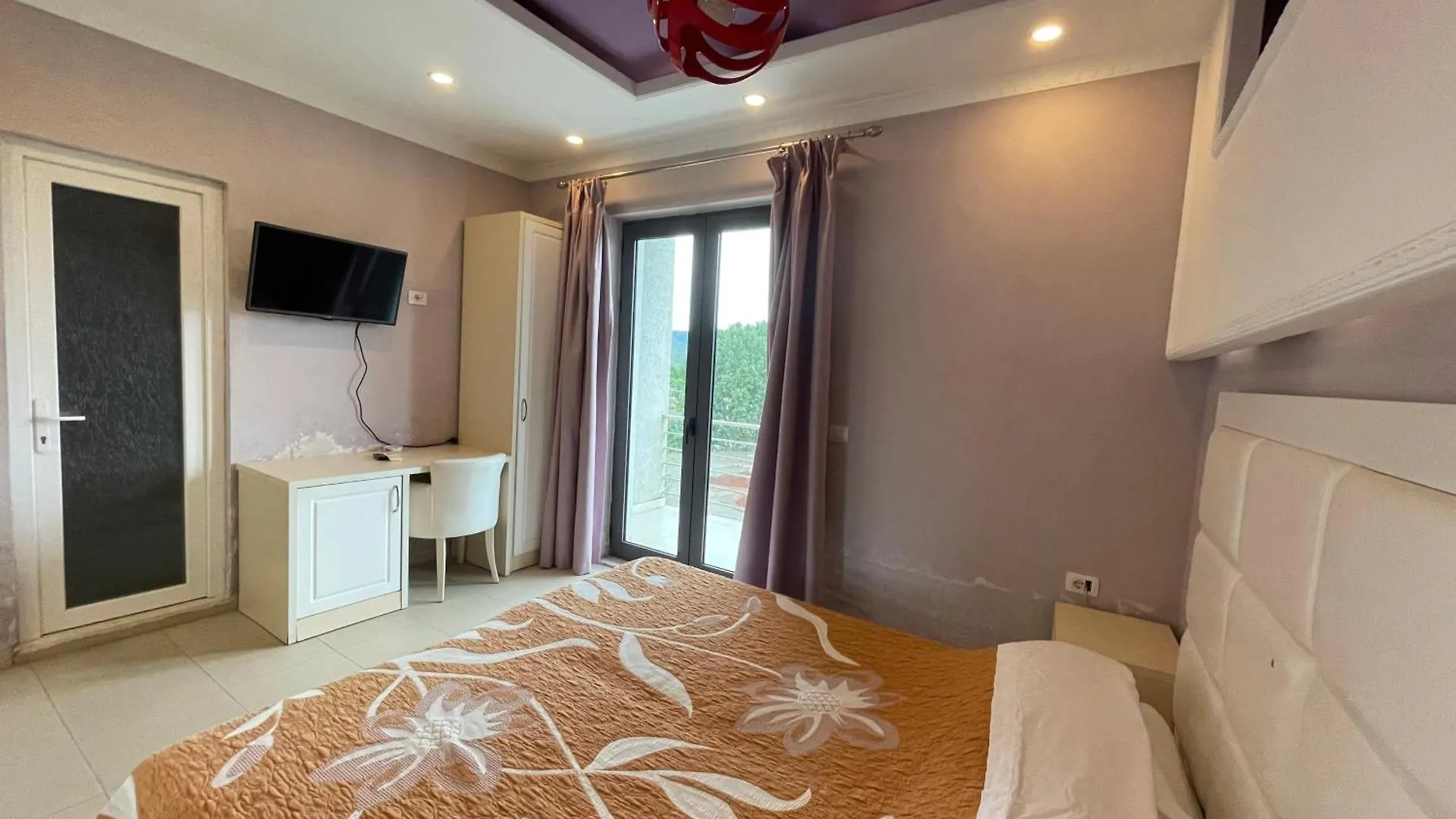 Hotel Kthella Resort Rreshen