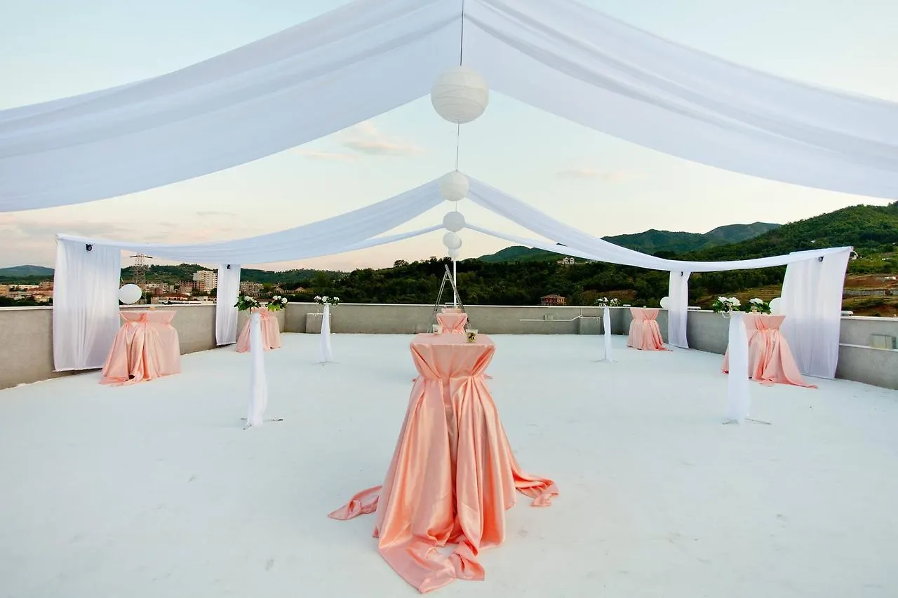 Hotel Kthella Resort Rreshen